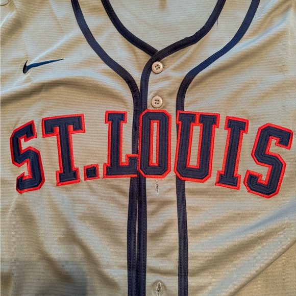 New without tags stitched Nike St. Louis baseball jersey. - Picture 2 of 4